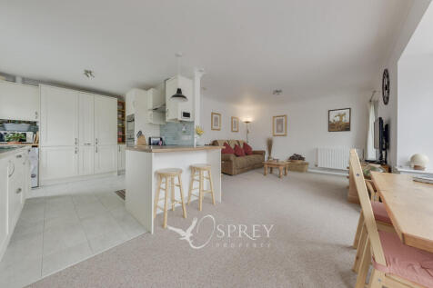 Open-Plan Living 