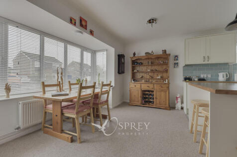 Open-Plan Living 