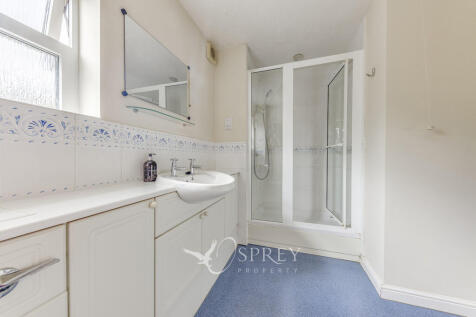 Ensuite Shower Ro...