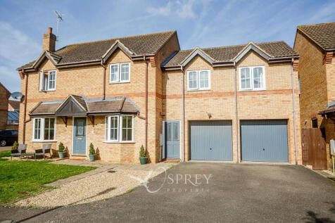 7 Walcot Close ex...