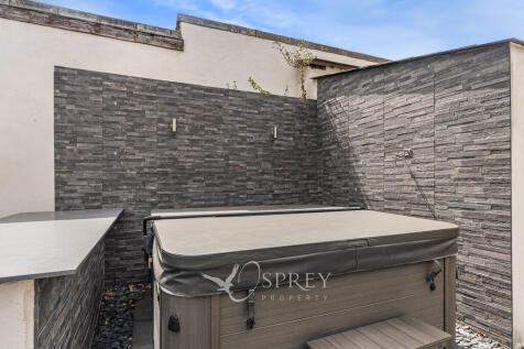 Decking Area 