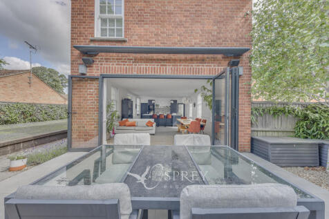 Patio Area 