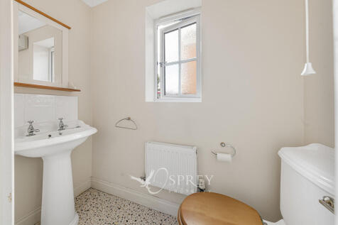 Cloakroom 
