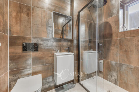 Downstairs Shower...