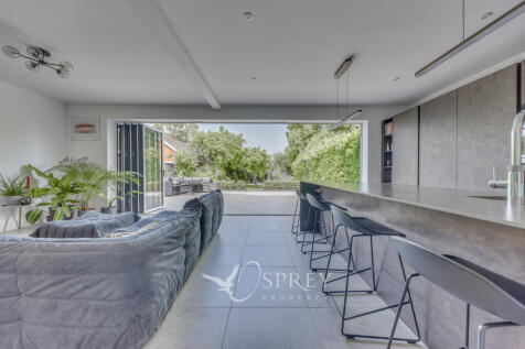 Open-plan Kitchen/Li