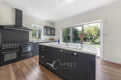 Kitchen/Breakfast Ro