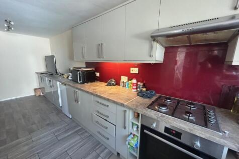 Kitchen 3