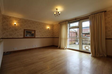 Living room 1