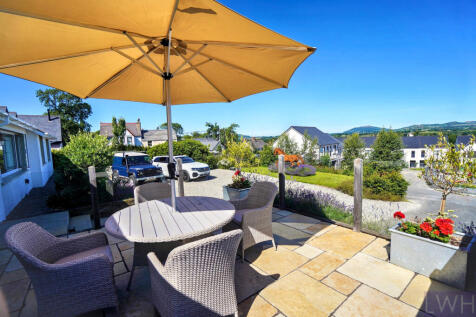 Front Terrace