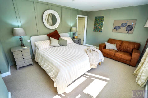 Master Bedroom 1