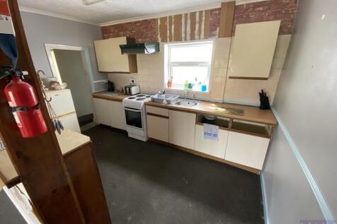 Wave Crest Kitchen