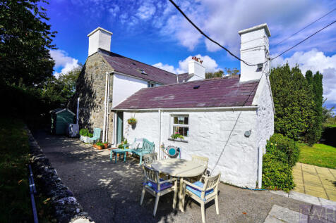Rear Courtyard