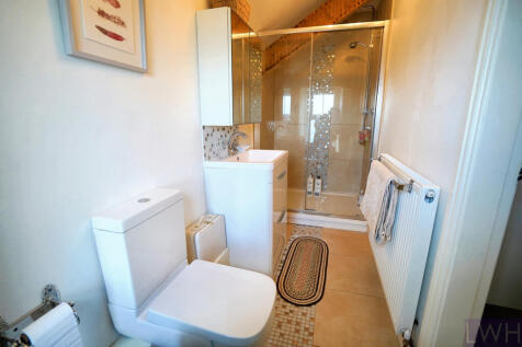 Master Ensuite