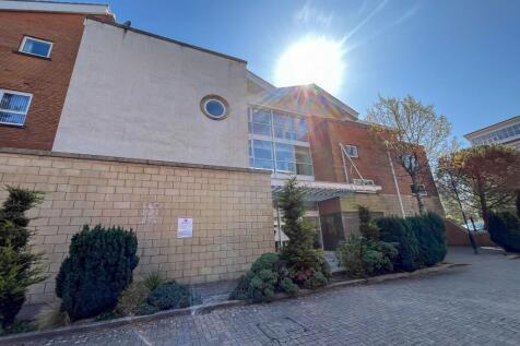 Property Image 25