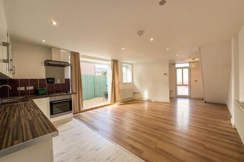 Living room/kitchen