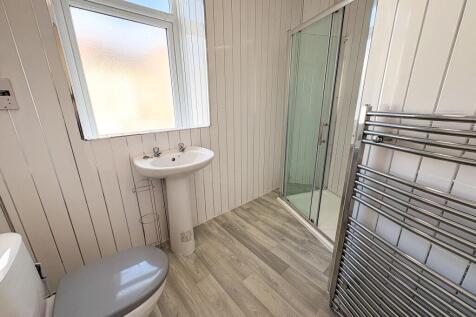 En Suite Shower Room