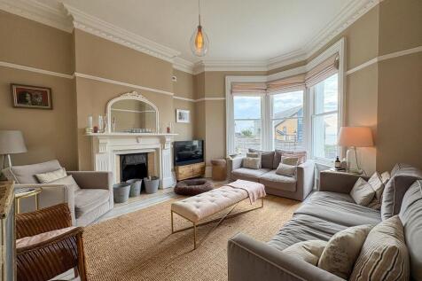 Front Reception Room