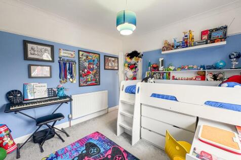Rear Bedroom
