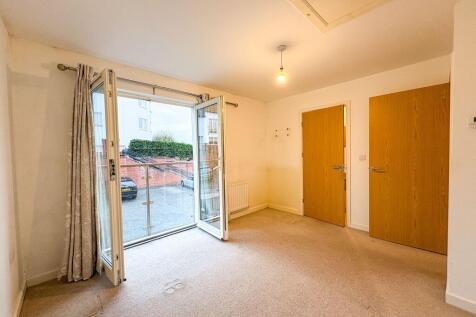 Main Bedroom with En Suite