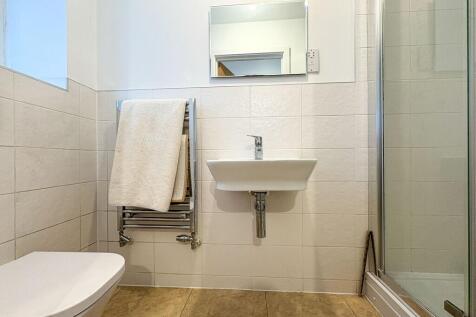 En Suite Shower Room