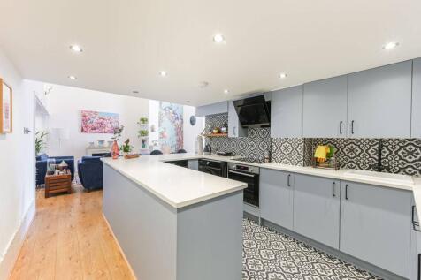 Property Image 9