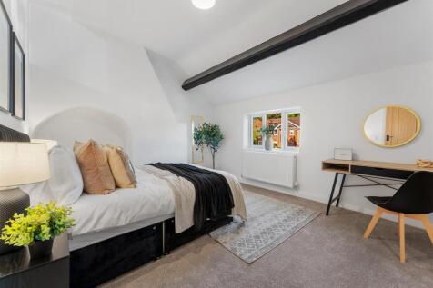 140 PEMBERTON ROAD-1.jpg
