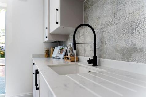 140 PEMBERTON ROAD-39.jpg