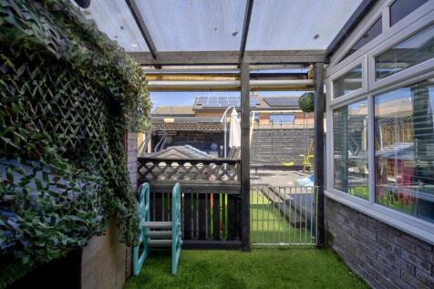 27 Shefford Crescent winstanley WN3 6LF-24.jpg