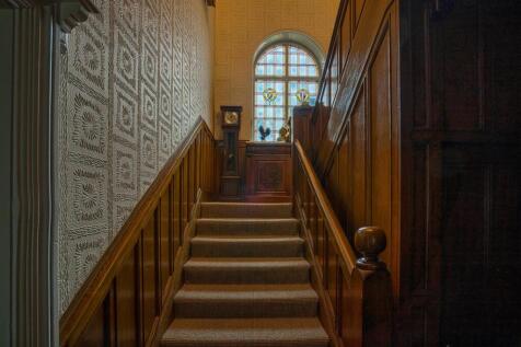 Bryn Hall, Bryn Gates Lane, Bamfurlong-16.jpg