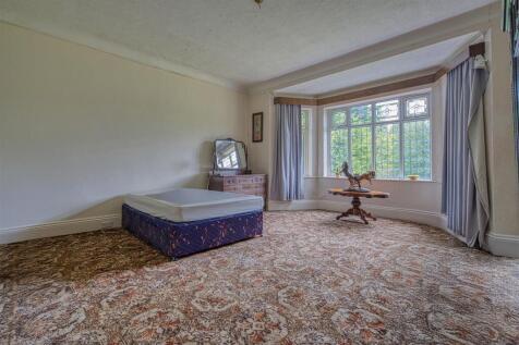 Bryn Hall, Bryn Gates Lane, Bamfurlong-40.jpg