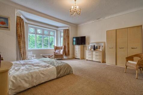 Bryn Hall, Bryn Gates Lane, Bamfurlong-47.jpg