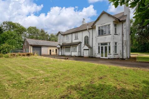 Bryn Hall, Bryn Gates Lane, Bamfurlong-98.jpg