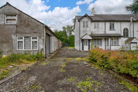 Bryn Hall, Bryn Gates Lane, Bamfurlong-105.jpg