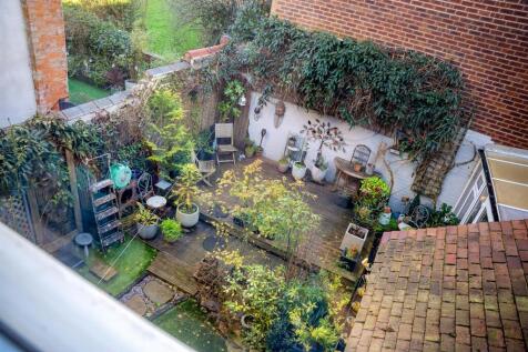 10 St Malo Road43.jpg