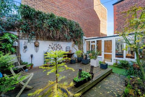 10 St Malo Road47.jpg