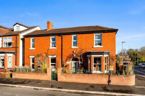 10 St Malo Road52.jpg