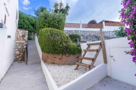 Property Image 39
