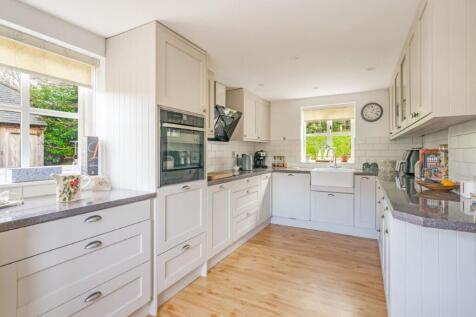 Kitchen/breakfast rm