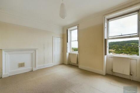 F4 Bedroom.jpg