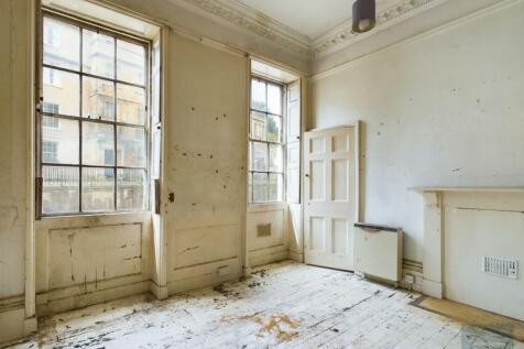 F2 Bedroom.jpg