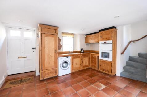 18 Prior Park Road,