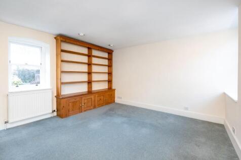 18 Prior Park Road,