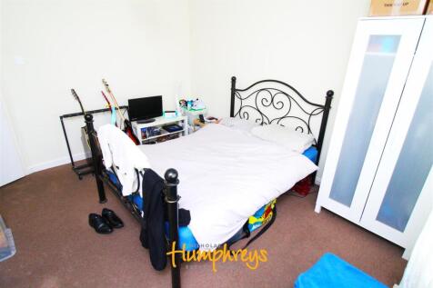 bed 2a.jpg