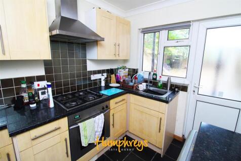 Kitchen B.jpg