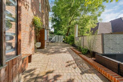 Property Image 26