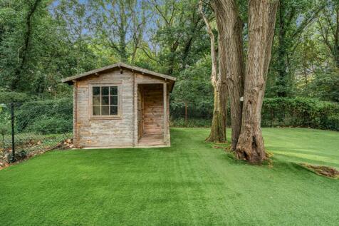 Property Image 32