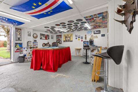pub games room