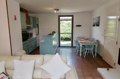 kitchen dining