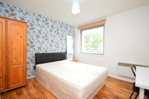 3 Double Bedroom Apartment to Rent