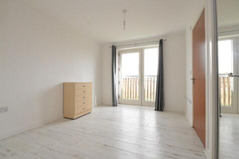 Double Bedroom Apartment to Rent